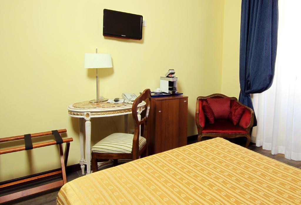 Albergo Al Viale Trieste Bagian luar foto