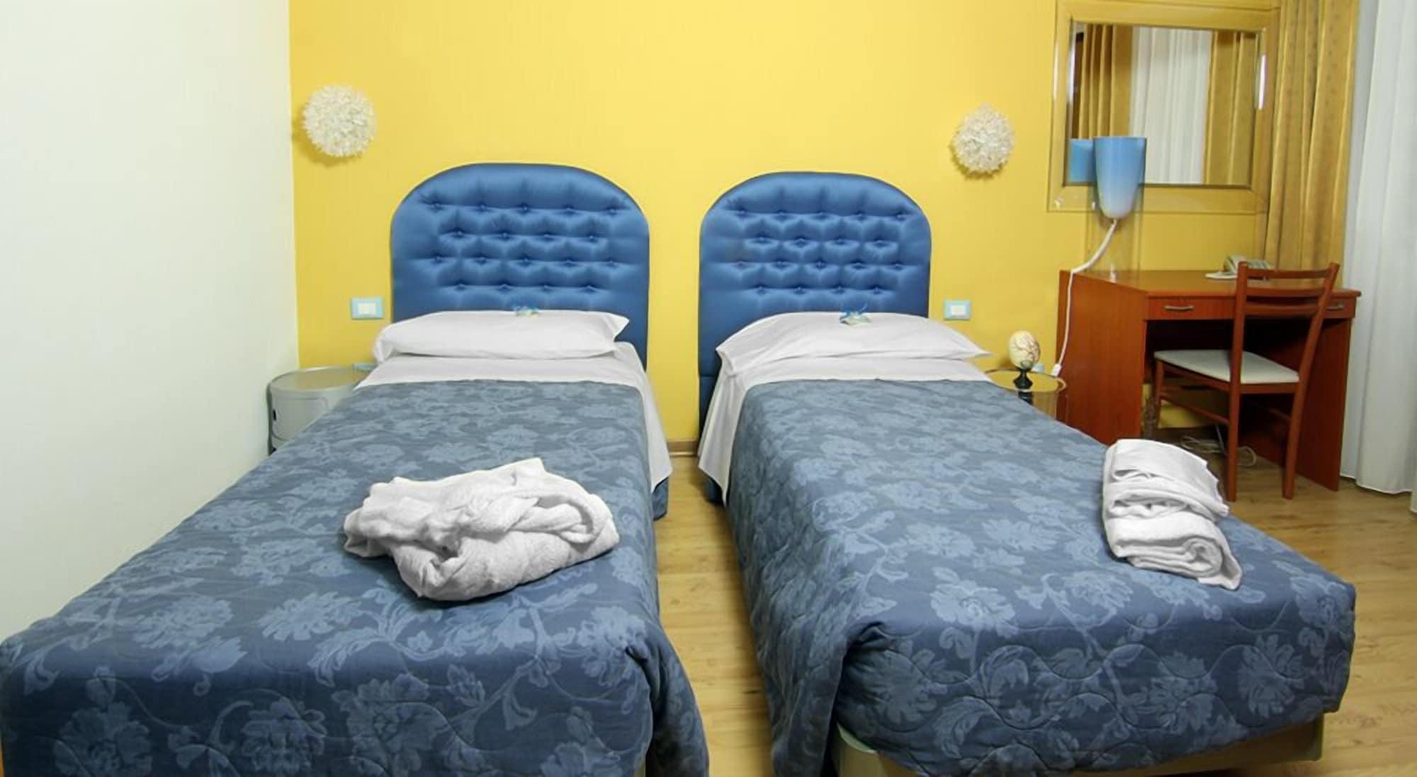 Albergo Al Viale Trieste Bagian luar foto