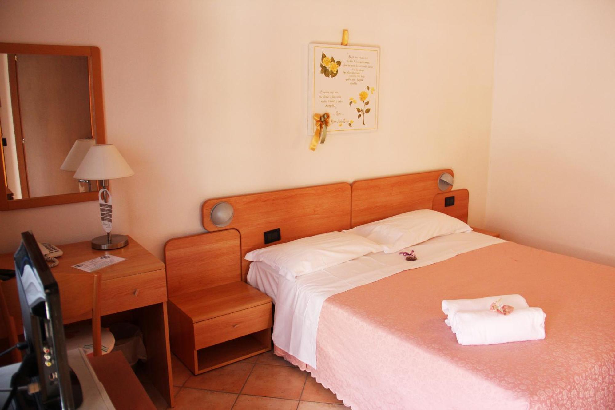 Albergo Al Viale Trieste Bagian luar foto