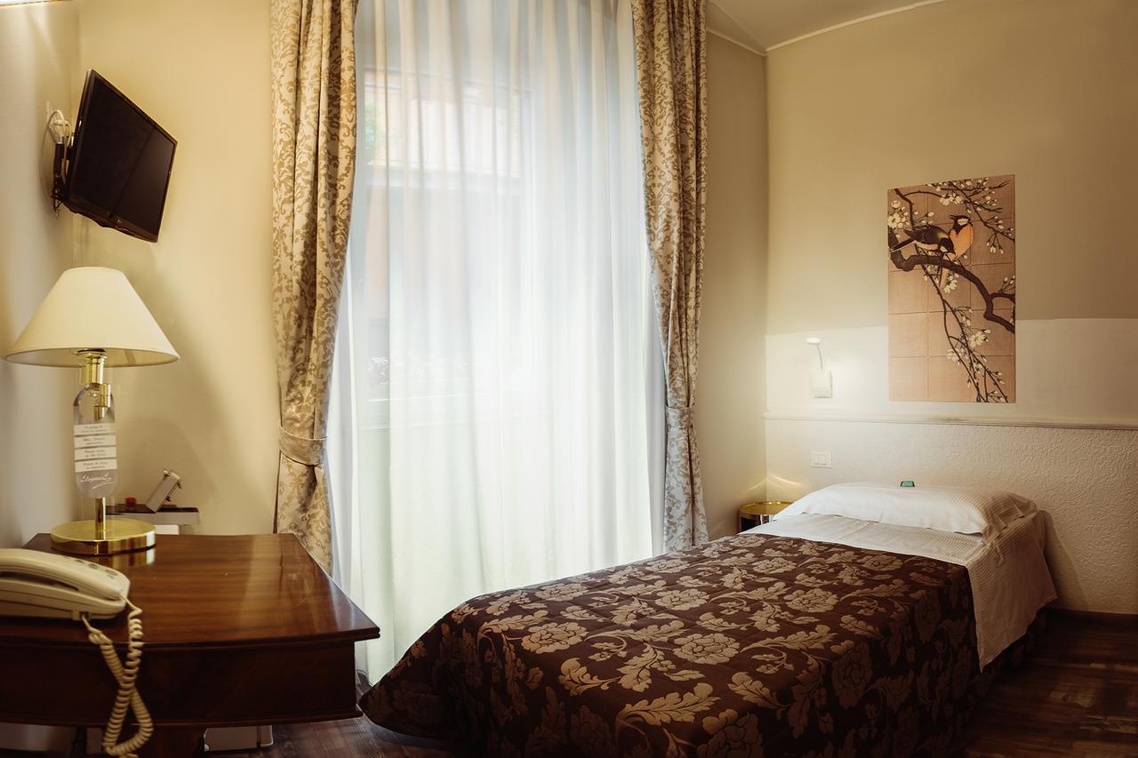 Albergo Al Viale Trieste Bagian luar foto
