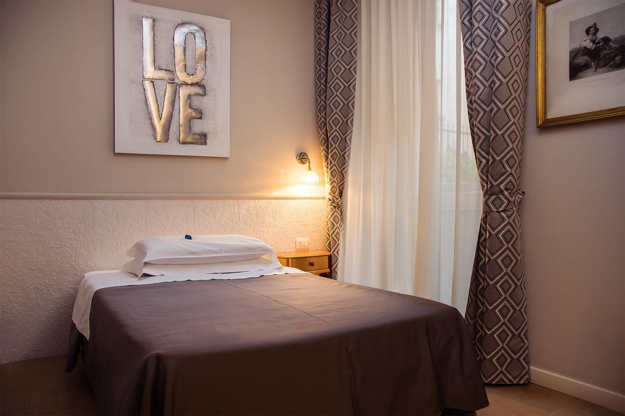 Albergo Al Viale Trieste Bagian luar foto